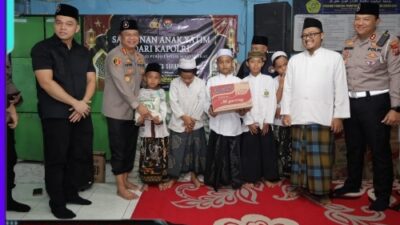 Tebarkan Kepedulian di Bulan Suci Ramadhan, Kapolrestabes Surabaya Gelar Bhakti Sosial di Ponpes Tahfidhul Qur’an Sunan Giri