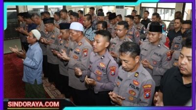 Polres Pelabuhan Tanjung Perak Gelar Sholat Ghaib Untuk 3 Personel Gugur Dalam Tugas di Way Kanan Lampung