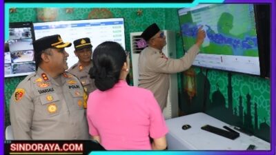 Kapolres Pelabuhan Tanjung Perak Kunjungi Pos Pengamanan Operasi Ketupat Semeru 2025, Beri Motivasi ke Anggota