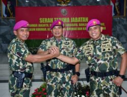 Upacara Serah Terima Jabatan Komandan Pangkalan Korps Marinir Sorong