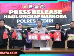 Polres Kediri Berhasil Gagalkan Peredaran Narkoba, Tiga Tersangka dan Sabu Hampir 1 Kg Diamankan