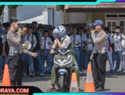 Polres Jember Maksimalkan Program Road Safety Edukasi Keselamatan Berlalu lintas Bagi Pelajar dan Santri