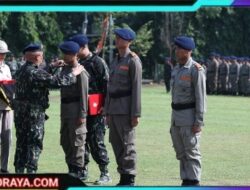 Kalemdiklat Polri Pimpin Penutupan Dikbangspes Dasar Brimob Mahasiswa STIK Angkatan 83 TA 2025 di Watukosek