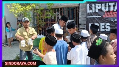 Jum’at Berkah, Media LiputanJatimBersatu.com Bagi-bagi Ratusan Bungkus Es Campur Gratis