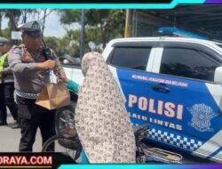 Polres Situbondo Berbagi Makanan Gratis Untuk Sopir Truk dan Angkutan Umum