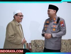 Jalin Silaturahmi, Kapolres Sumenep Kunjungi KH. Taifur Ali Wafa, Pengasuh Ponpes Assadad Ambunten Timur