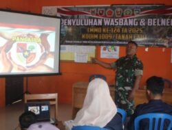 Antusias Masyarakat Mengikuti Penyuluhan Wasbang Pada Kegiatan TMMD Ke-124 Kodim 1009/Tanah Laut