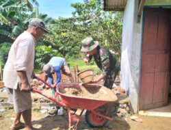 Di Bantu Warga Sekitar Lokasi TMMD Ke-124 Kodim 1009/Tla Personel Satgas Bangun Pondasi Tempat Wudhu Dan MCK
