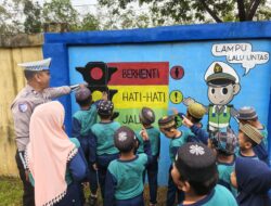 Tumbuhkan Kecintaan Terhadap Polisi, Raudhatul Athfal Al-Muhajirin Field Trip ke Polres Pulang Pisau