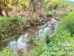 Personel Polsek Maliku, Melaksanakan Pengecekan Kondisi Sekat Kanal di Wilkum Polsek Maliku