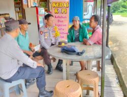 Kapolsek Maliku Sambangi. Warga Masyarakat Laksanakan Kegiatan Jumat Curhat Kedai Kopi