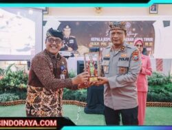 Kunjungi SMADATARA, Kapolda Jatim : ‘Negara Maju adalah Negara yang Diisi Generasi Disiplin dan Berkarakter’