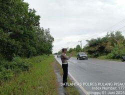 Personel Satlantas Polres Pulang Pisau, Menggelar Patroli Daerah Rawan Laka dan Rawan Pelanggaran Lalu Lintas