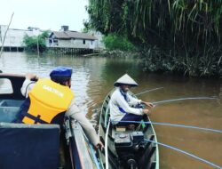 Satpolairud Polres Pulang Pisau Berantas Praktik Setrum dan Racun Ikan Lewat Patroli Perairan