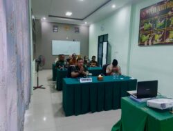 Bersama Keluarga Besar TNI Dandim 1009/Tla Mengikuti Vicon Komsos Tingkat Pusat