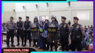 Bukan Sekadar MPLS: Polrestabes Surabaya Bekali Siswa SMK Rajasa Dengan Edukasi Anti-Gangster dan Kenakalan Remaja