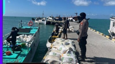 Kapal Pengangkut Beras Bulog Kandas di Perairan Pulau Raas, Seluruh ABK Selamat