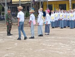 Tiga Hari MPLS, TNI Sampaikan Materi Anti Bullying hingga Teamwork di SMAN 2 Barabai
