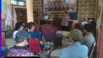 Polisi Tenangkan Warga Kepohagung, Kantor Desa di Tuban Tak Jadi Disegel