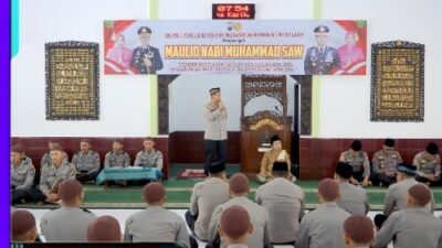 Teladani Akhlak Rasulullah, SPN Polda Jatim Gelar Peringatan Maulid Nabi