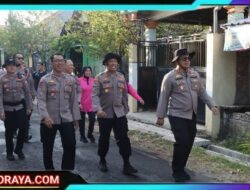 Kapolres Nganjuk Ajak Anggota Jalan Sehat 5 KM, Cara Sehat Jaga Kebugaran Sekaligus Patroli Sapa Warga