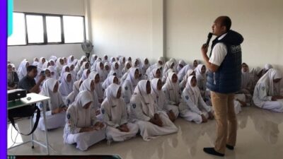 Satresnarkoba Polres Pasuruan Sosialisasi Bahaya Narkoba di SMA Walisongo Gempol