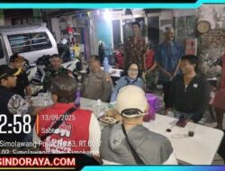 Tiga Pilar Simokerto Sambangi Pos Kamling, Warga Apresiasi Program Asuhan Rembulan