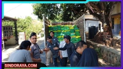 Polres Pasuruan Bersama BEM Gelar Gerakan Pangan Murah di Lumbang, Salurkan 5 Ton Beras