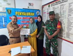 Babinsa Sertu Rahmadani Hadir Berikan Rasa Aman dalam Penyaluran BLT