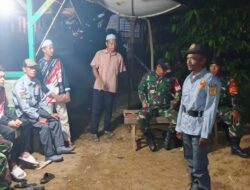 Tingkatkan Keamanan, Babinsa Labuan Amas Selatan Patroli Bersama Linmas dan Karang Taruna