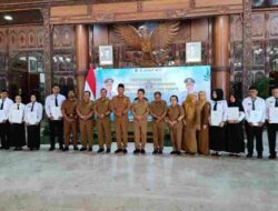 Bupati Tulungagung Serahkan Petikan SK PPPK, Masih Ada Formasi Belum Terisi