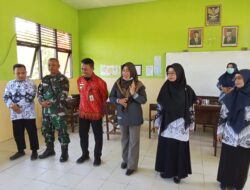 Komandan Koramil 06 /Selakau Hadiri Kegiatan Cek Kesehatan Gratis Bagi Siswa SMPN 03 Satu Atap Sempadang