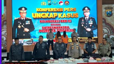 Polresta Sidoarjo dan BNN Gagalkan Penyelundupan 8,2 Kg Sabu dan 10 Butir Ekstasi, Dua Wanita Ditangkap