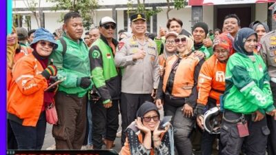 Kapolrestabes Surabaya Ajak Pengemudi Ojek Online Jaga Keamanan dan Keselamatan Kota