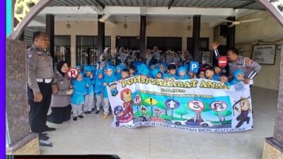 Polisi Sahabat Anak: Satlantas Polres Pelabuhan Tanjung Perak, Tanamkan Keselamatan Lalu Lintas Sejak Dini