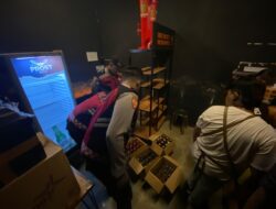 Anggota Sat Resnarkoba dan Samapta Polres Tulungagung Melaksanakan Giat Razia, Puluhan Miras Diamankan