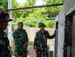 Kasiter Kasrem 121/Abw Tinjau Pengerjaan MCK Masjid Jamiatul Muslimin Bersama Dan Satgas TMMD ke-126 Kodim 1208/Sambas