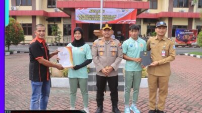 Kapolres Probolinggo Beri Penghargaan Dua Atlet Arung Jeram yang Melawan Begal