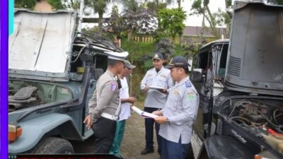 Jelang Nataru, Satlantas Polres Pasuruan ‘Sidak’ Jeep Wisata Bromo