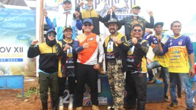 Berikan Semangat Bupati Bersama Dandim 1009/Ta, Menyaksikan Langsung Final Balap Motocross Porprov XII Di Sirkuit Matah