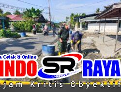 Koramil 1002-05/Pandawan Gelar Gotong Royong Bersihkan Drainase di Banua Supanggal