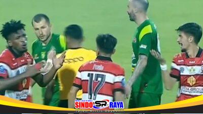 Gol Bruno Moreira Menangkan Persebaya atas Madura United di Derbi Suramadu