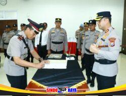 Rotasi Kapolsek di Polres Gresik, AKBP Ramadhan Pimpin Sertijab Lima Pejabat