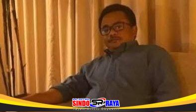 Pj Kades Meteng Udin Goffar Bangun Jalan Desa dan Salurkan Bansos Tepat Sasaran