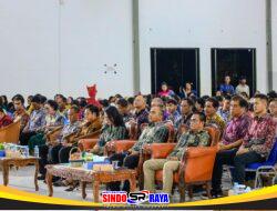 Personel Kodim 1009/Tla Mengikuti Perayaan Natal Gabungan Warga Kristiani Se Kabupaten Tanah Laut