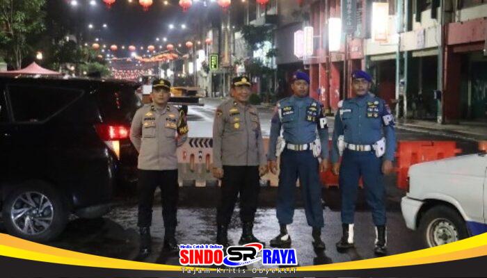 Patroli Cipkon Polres Pelabuhan Tanjung Perak Amankan Aktivitas Malam Hari