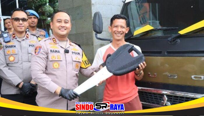 Polres Gresik Ungkap Pencurian Truk dan Penipuan Motor, 3 Kendaraan Dikembalikan ke Korban