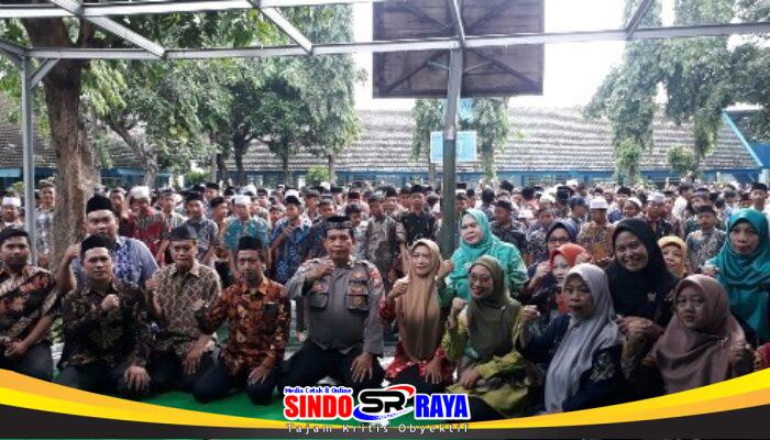 Satbinmas Polres Pasuruan Gelar Istighotsyah dan Penyuluhan Harkamtibmas di SMPN 2 Beji