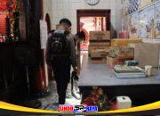 Berikan Rasa Aman Perayaan Imlek, Polres Pelabuhan Tanjung Perak Sterilisasi Klenteng.