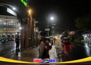 Sat Samapta Polres Pasuruan Perkuat Pengamanan Sholat Tarawih di Beji Selama Ramadhan 1447 H